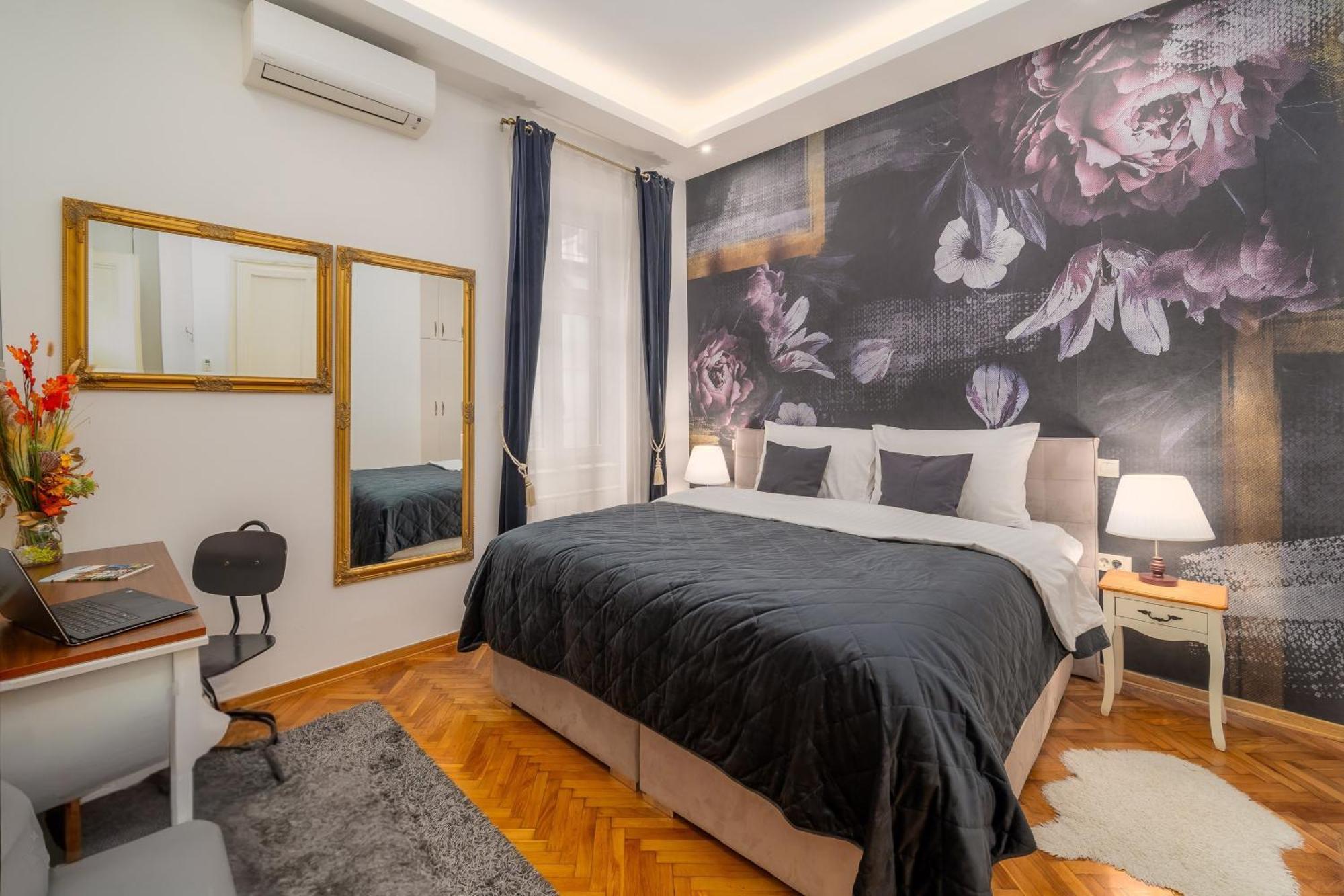 Aurelia Antik Apartments & Rooms, Zagreb City Center 외부 사진