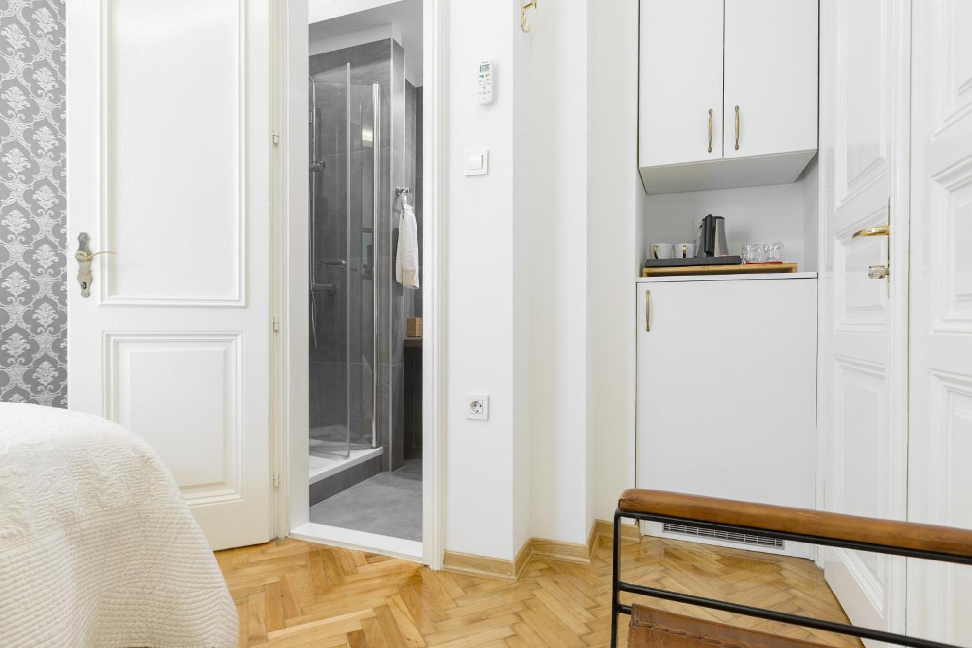 Aurelia Antik Apartments & Rooms, Zagreb City Center 외부 사진