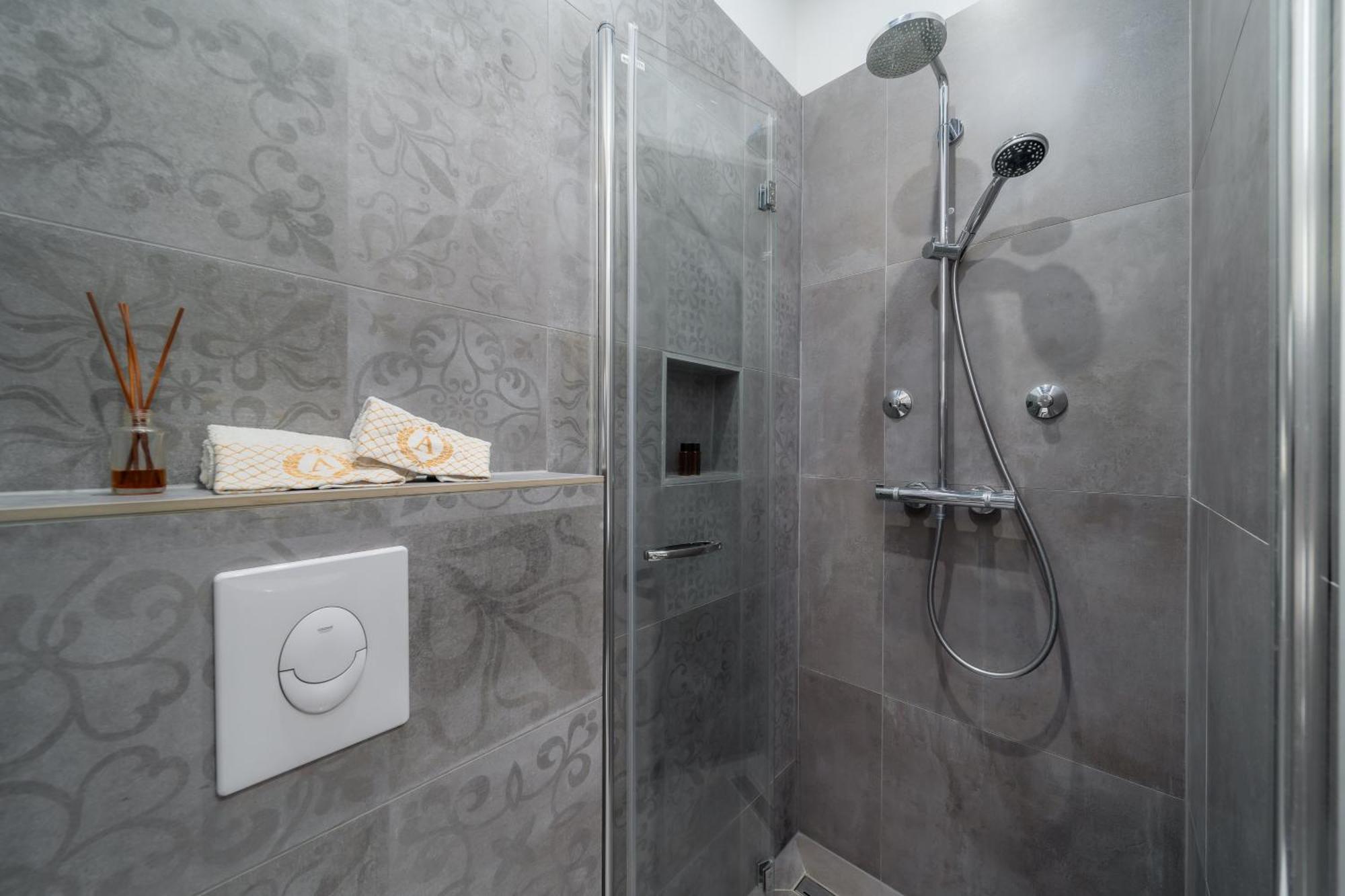 Aurelia Antik Apartments & Rooms, Zagreb City Center 외부 사진
